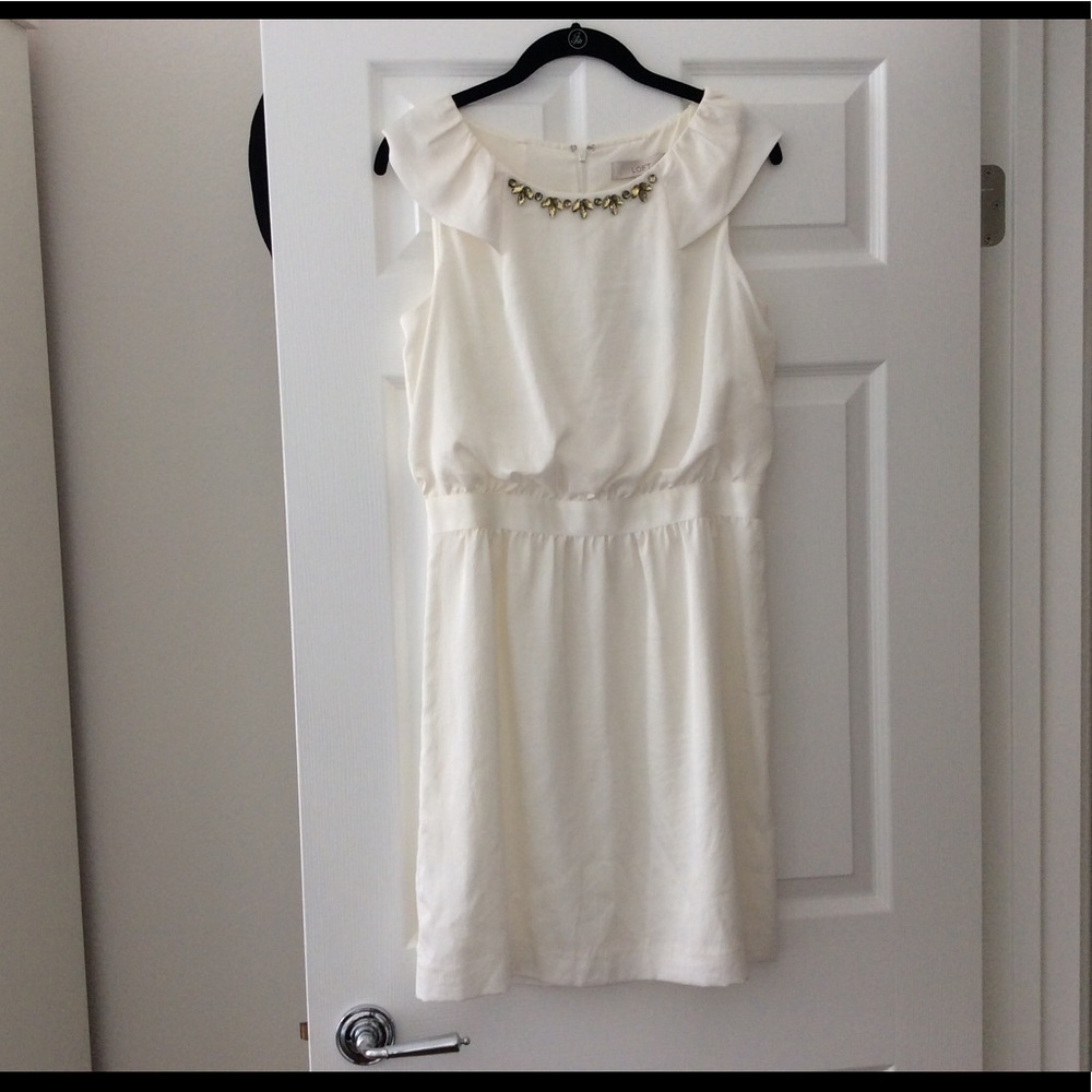 Dress-lovely details